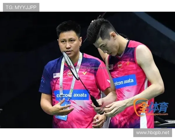 李梓嘉训练室里的水比我一年工资还多，真是活在另一星球了吧？