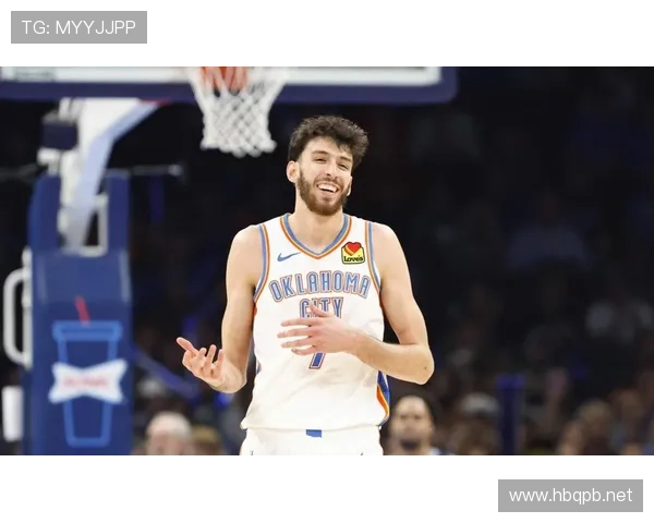 切特·霍姆格伦挡拆创造错位机会显著提升内线得分效率